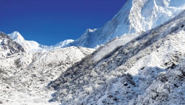 Bimthang Manaslu View Trek - 10 days